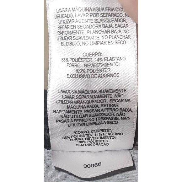 Columbia Skirt Womens Large Black Grey Print Bound Around Mini Wrap Zip Pocket A - Picture 8 of 8